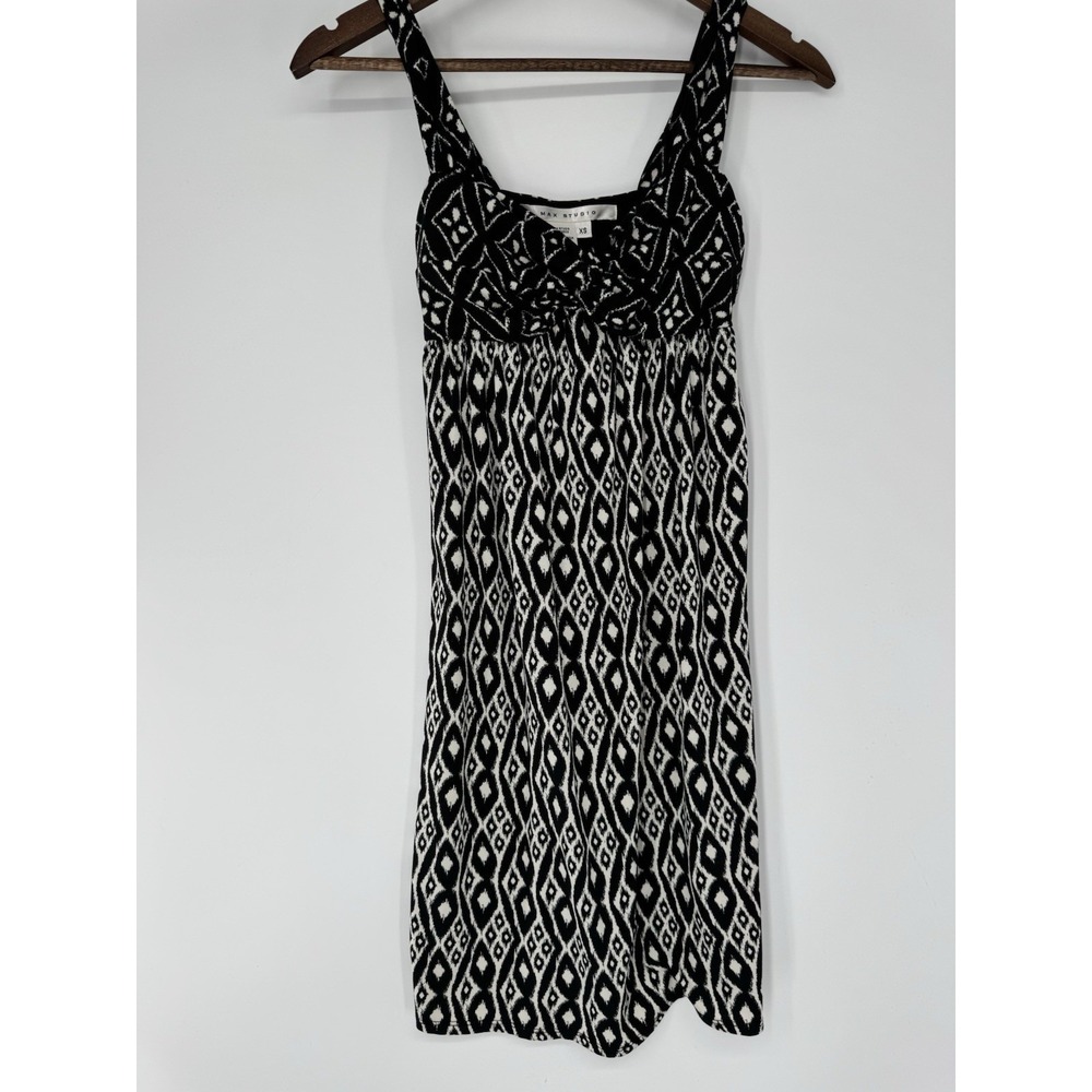 Max Studio Black and White babydoll soft‎ dress XS mini geometric festival boho
